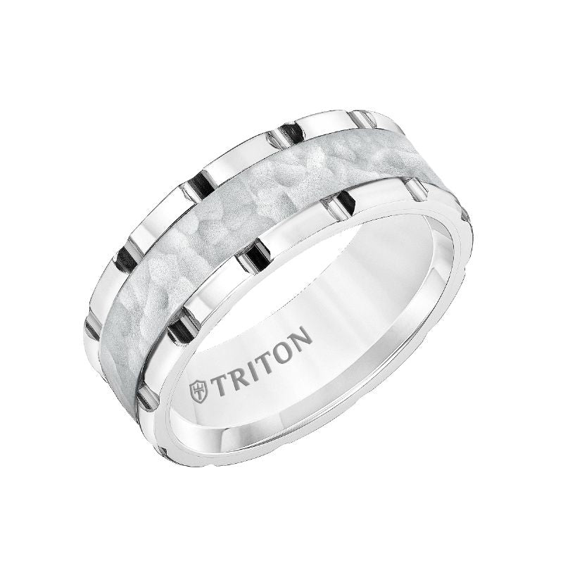 Triton Bevel Edge Hammered Center Wedding Band