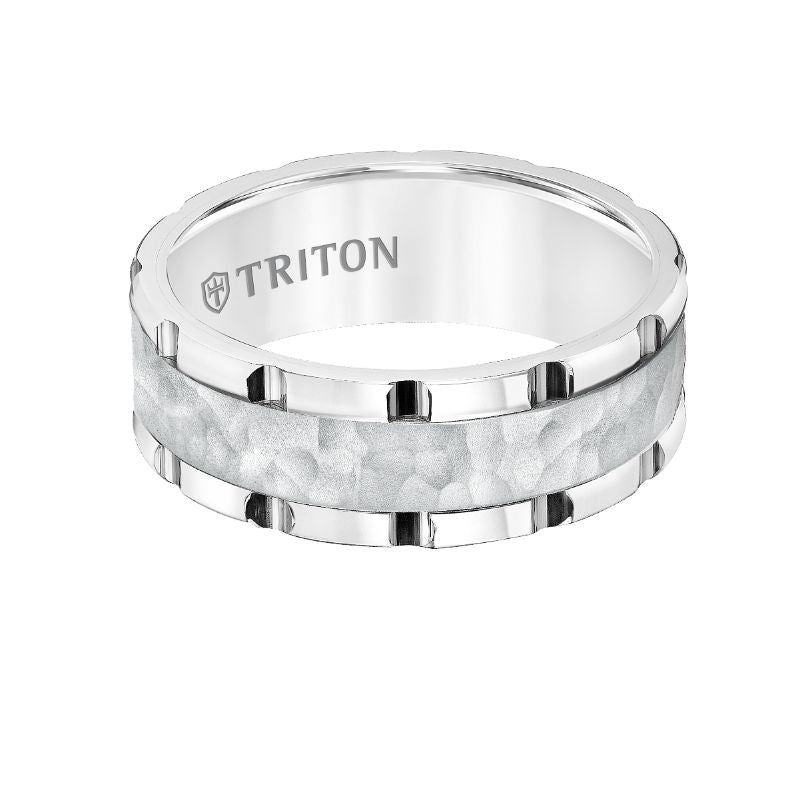 Triton Bevel Edge Hammered Center Wedding Band