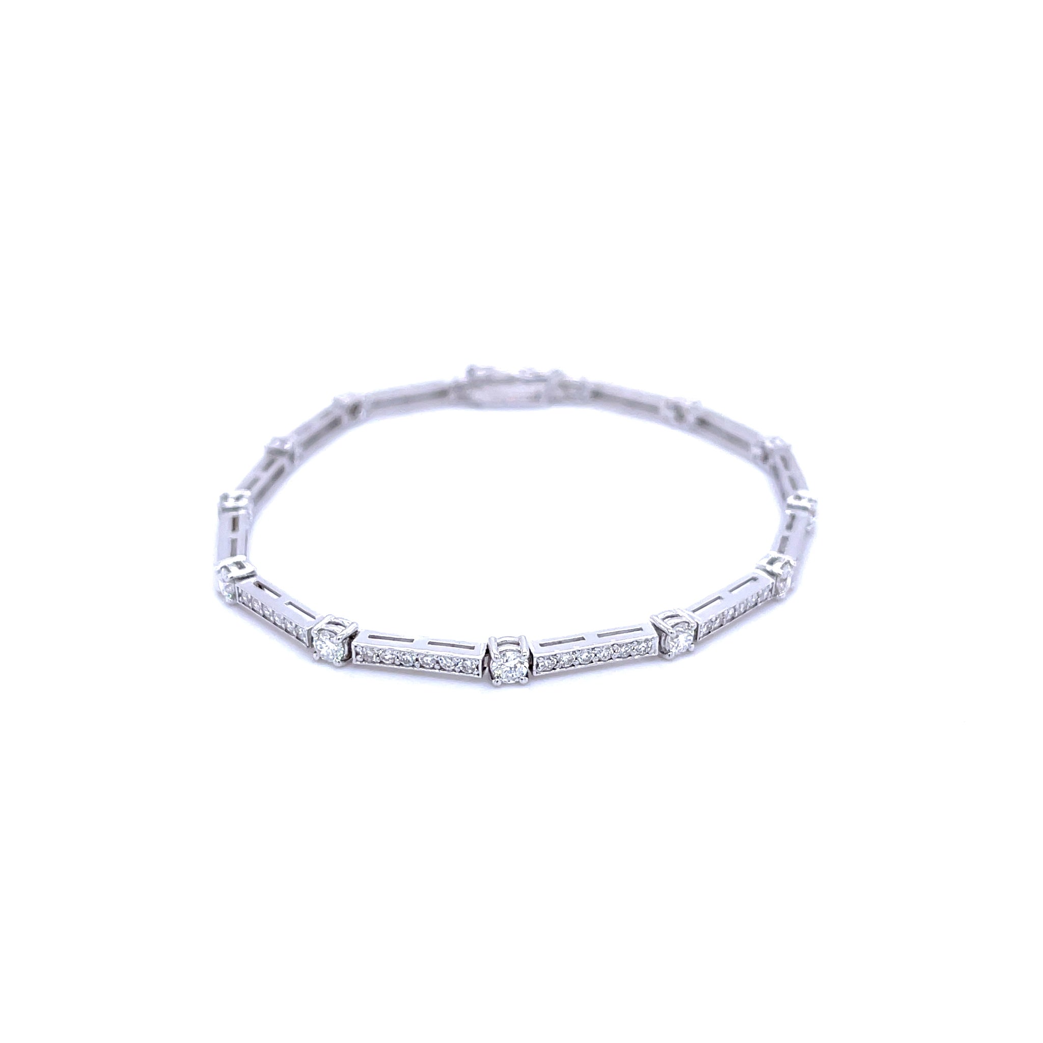 White Gold Diamond Bar Bracelet 2.13ct