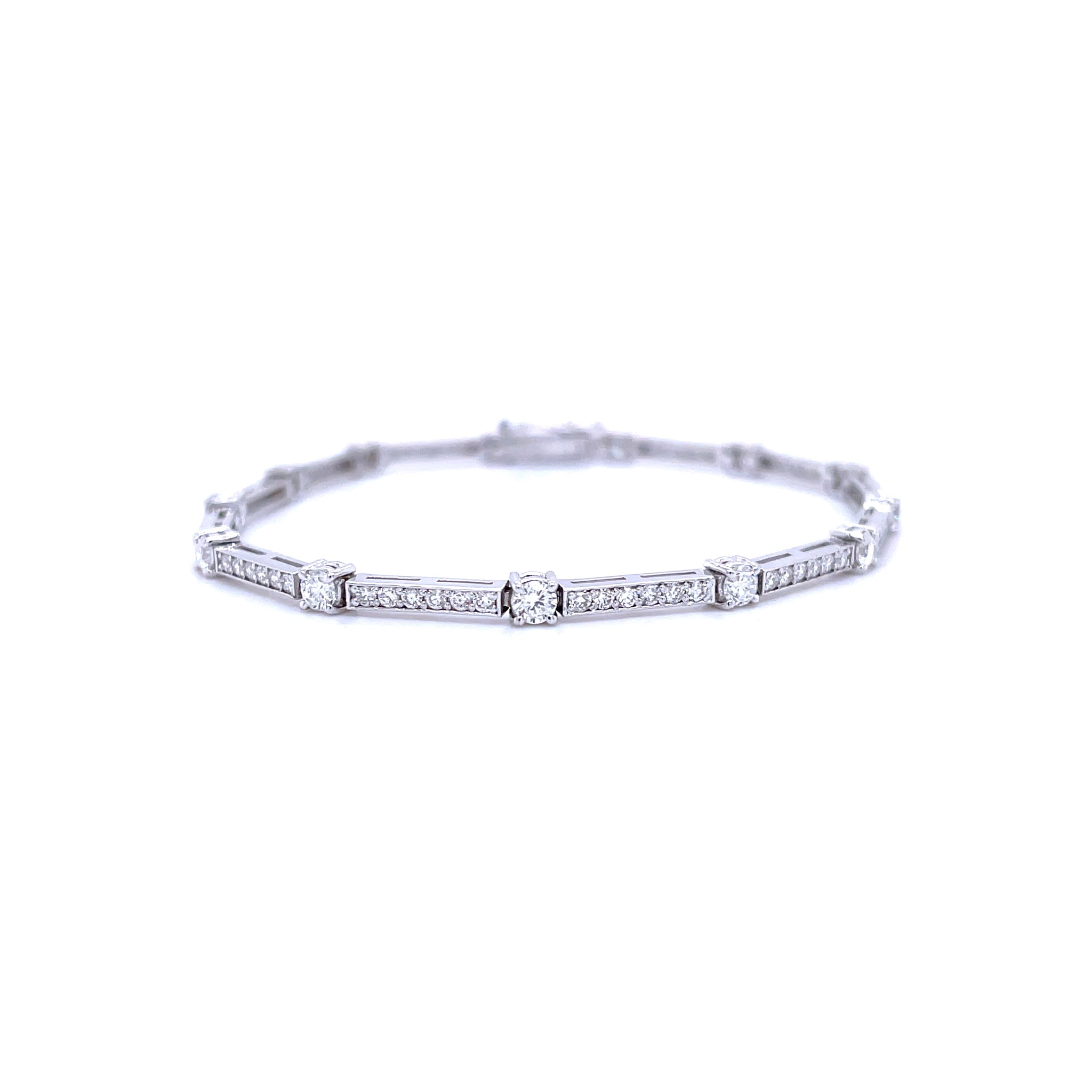 White Gold Diamond Bar Bracelet 2.13ct